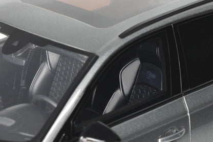 Audi RS4 Avant Competition 1:18